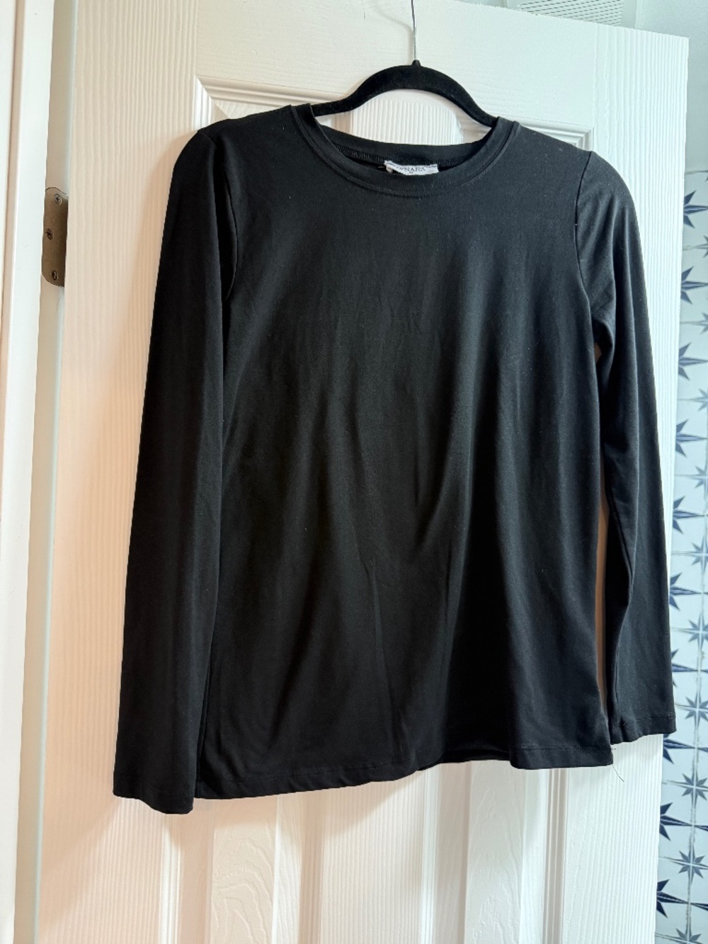 Fitted Black Long Sleeve Top